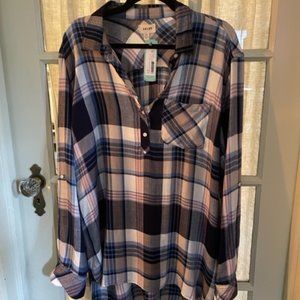 *NWT* Lightweight Plaid Tunic